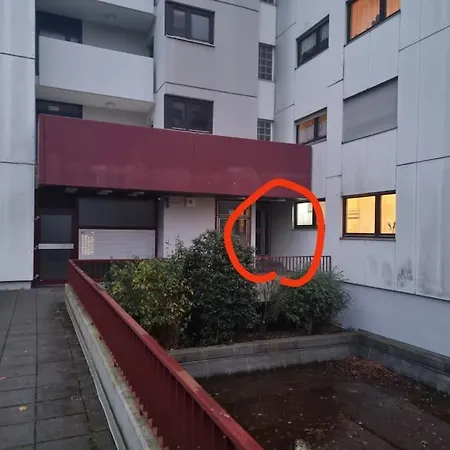 Private With Large Bed -netflix And Projector * Frankfurt am Main