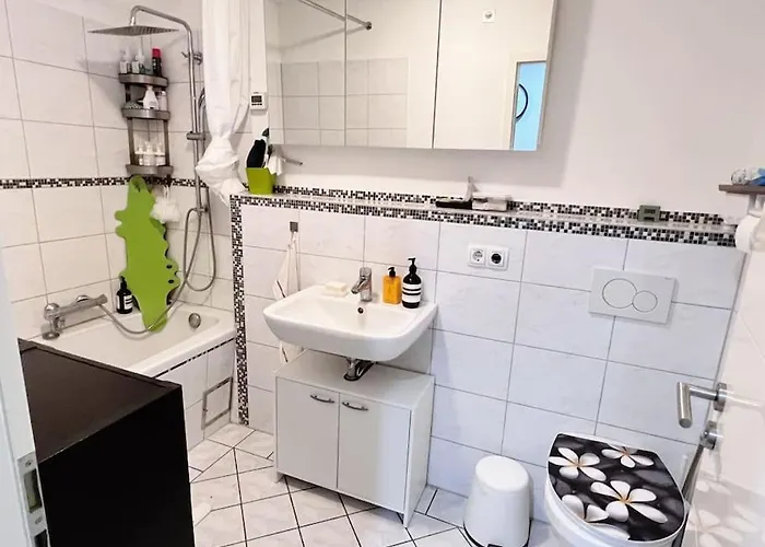 Accommodatie bij particulieren Private With Large Bed -netflix And Projector *